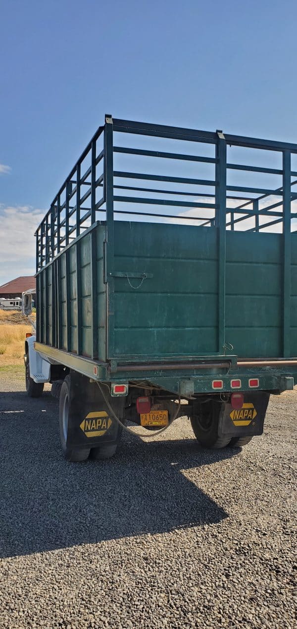 1984 Chevy C60 w/16’ Knapheide bed & hoist - Image 5