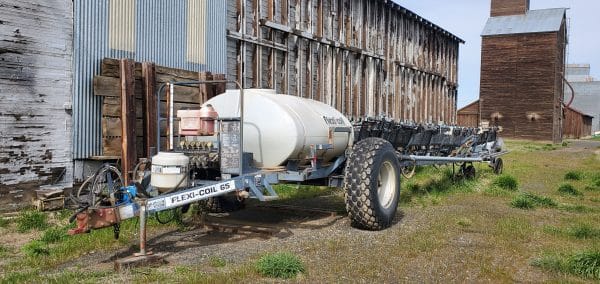 Flexi-Coil Sprayer, 1000 gal tank, 80’ booms