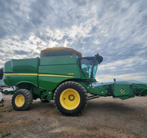 JD S670 w/914 pick-up header - Image 7