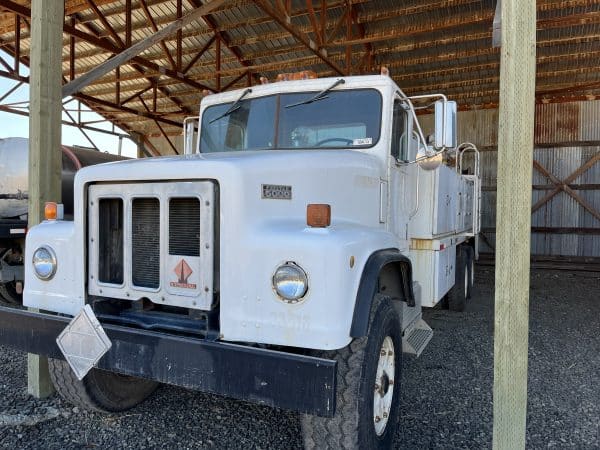 1988 IH Paystar Service Truck - Image 19