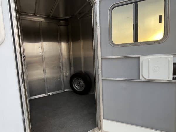 2005 Featherlite 2-horse Trailer - Image 7