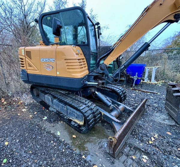 2018 Case CX57C Mini Excavator - Image 6