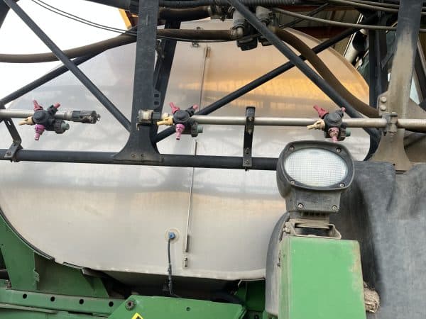 2014 JD 4940 Sprayer - Image 6