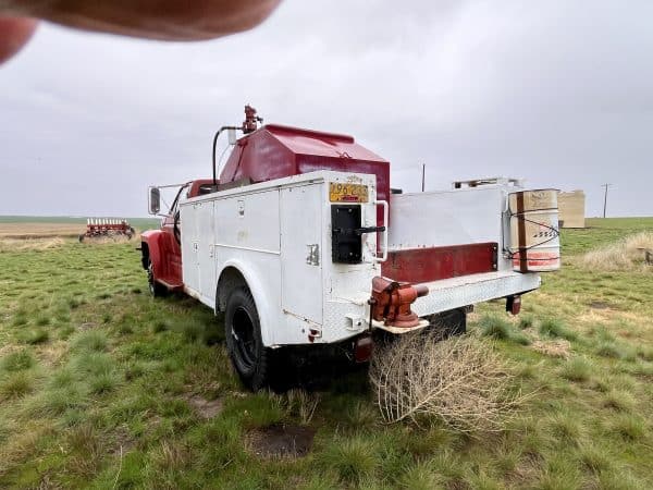 1981 Ford F600 - Image 3