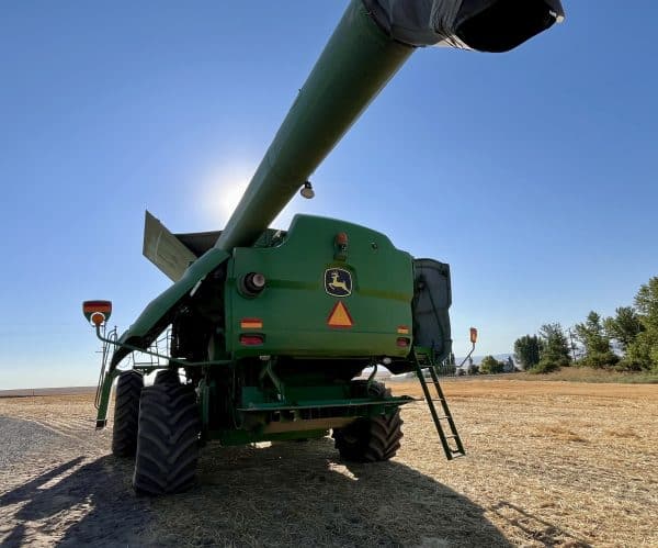 2012 JD S680 w/40’ header - Image 10