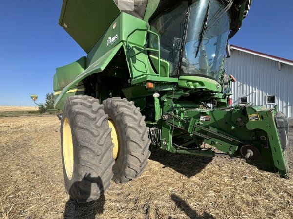 2012 JD S680 w/40’ header - Image 6