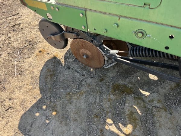 35’ JD 455 drills - Image 5
