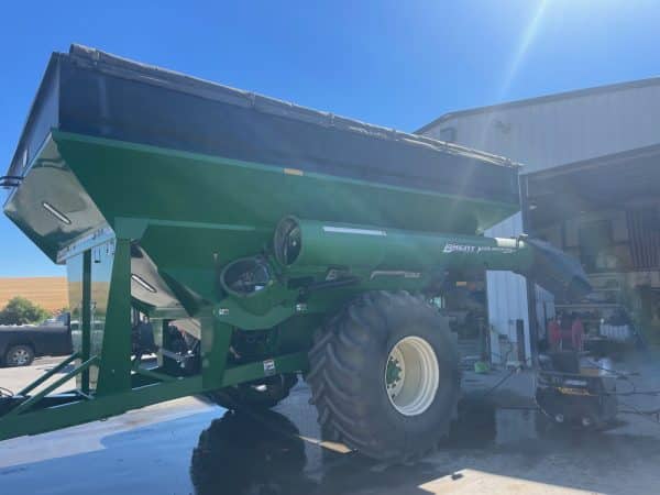 Brent 1082 Grain Cart - Image 4