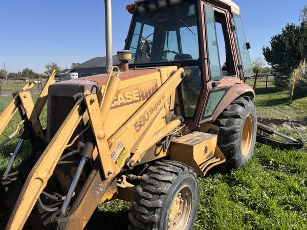 Case 580 Super K backhoe - Image 5