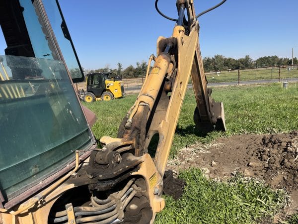 Case 580 Super K backhoe - Image 4