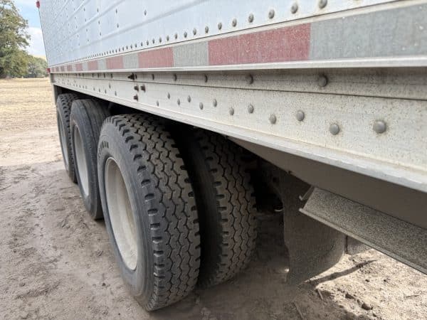 1994 Wilson 45’ grain trailer - Image 8