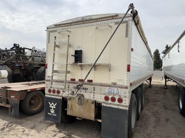 1994 Wilson 45’ grain trailer - Image 3