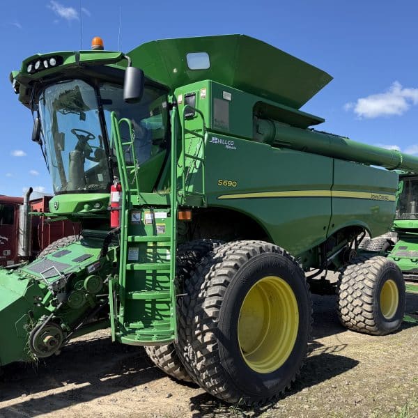 2012 JD S690 Hillco Hillside