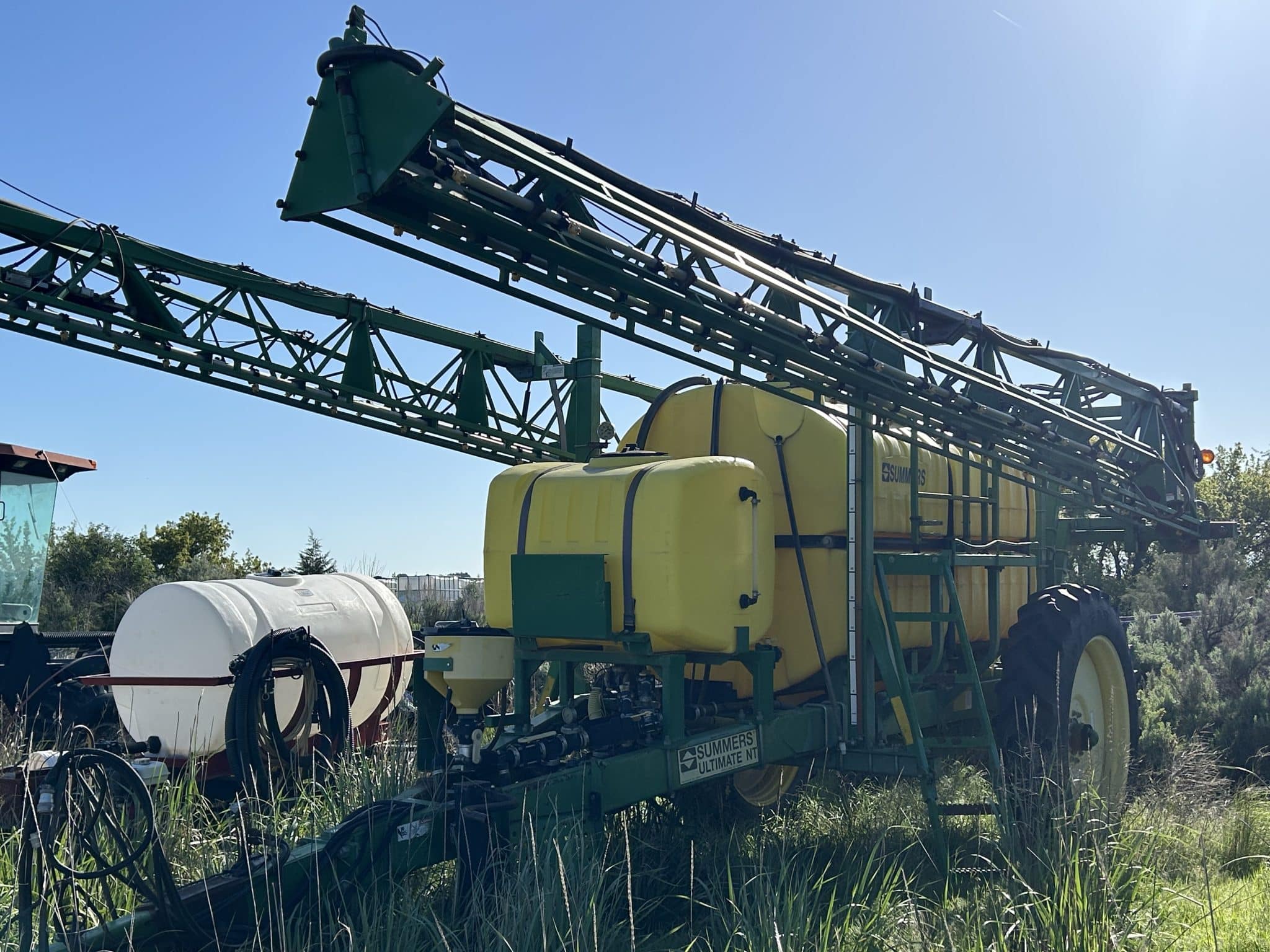 Summers 1500-gal sprayer